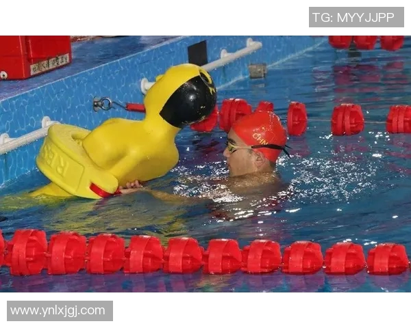 《激烈角逐！精彩游泳比赛展现选手们超凡实力与拼搏精神》