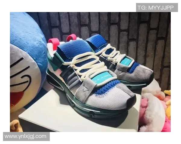 运动鞋的潮流变革与创新设计：从舒适性到时尚性的全方位探索